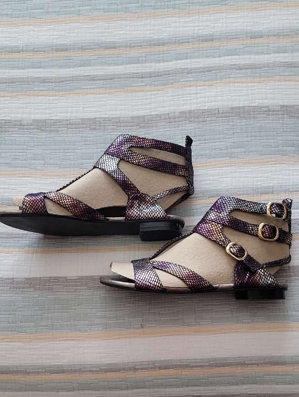 Women's Metallic Purple Snake-Print Strappy Sandals - Picture 2 of 3